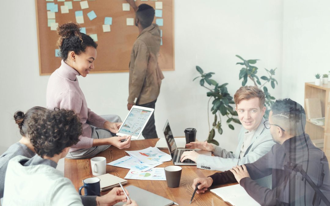 5 Powerful Digital Marketing Hacks to End December on a High Note